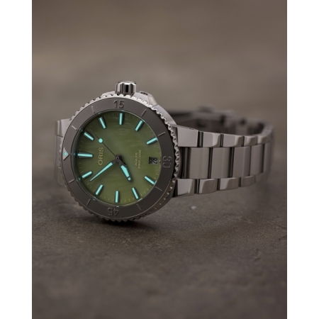 01 733 7770 4157-07 8 18 05P_ig_feed_1080x1350px.jpg