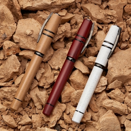 stilograf visconti_0001s_0010_VISCONTI AGOSTO14296 1 (1080-1920)