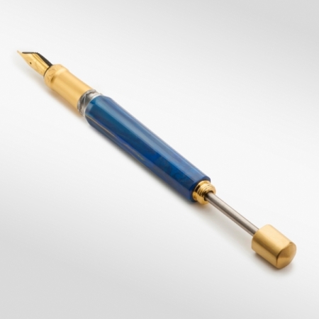 stilograf visconti_0001s_0008_Visconti-opera-gold-01-0271_1 (1080-1920)