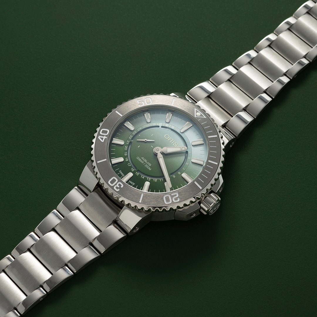 ore oris_0007_01 743 7734 4197-Set_ig_feet_1080x1080px_HighRes_17999