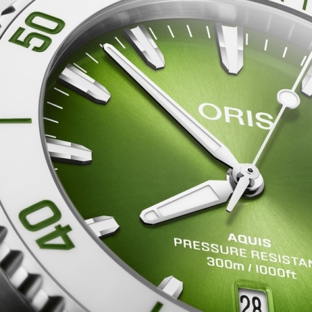 oris nentor_0004_01 733 7787 4137-07 8 22 04PEB – Aquis Date – 41.50 mm (1)