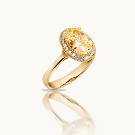 Unazë Fejese me Diamant Oval të Verdhë