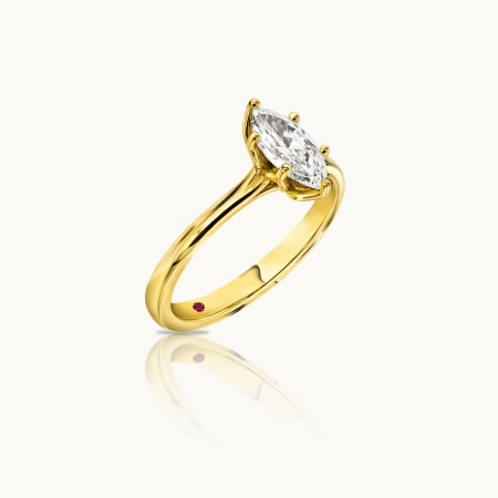 Unazë Fejese me Diamant Marquise