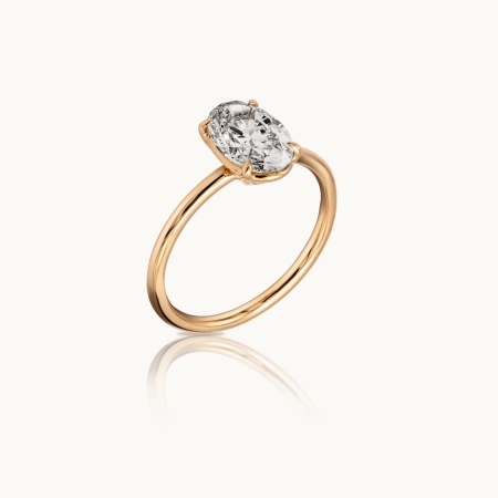 Unazë Fejese me Diamant Oval