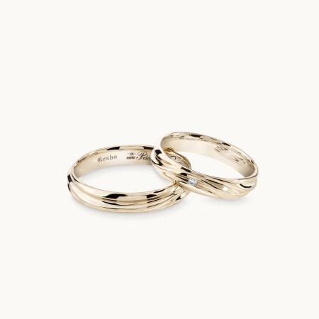 Pollelo Wedding Band Set