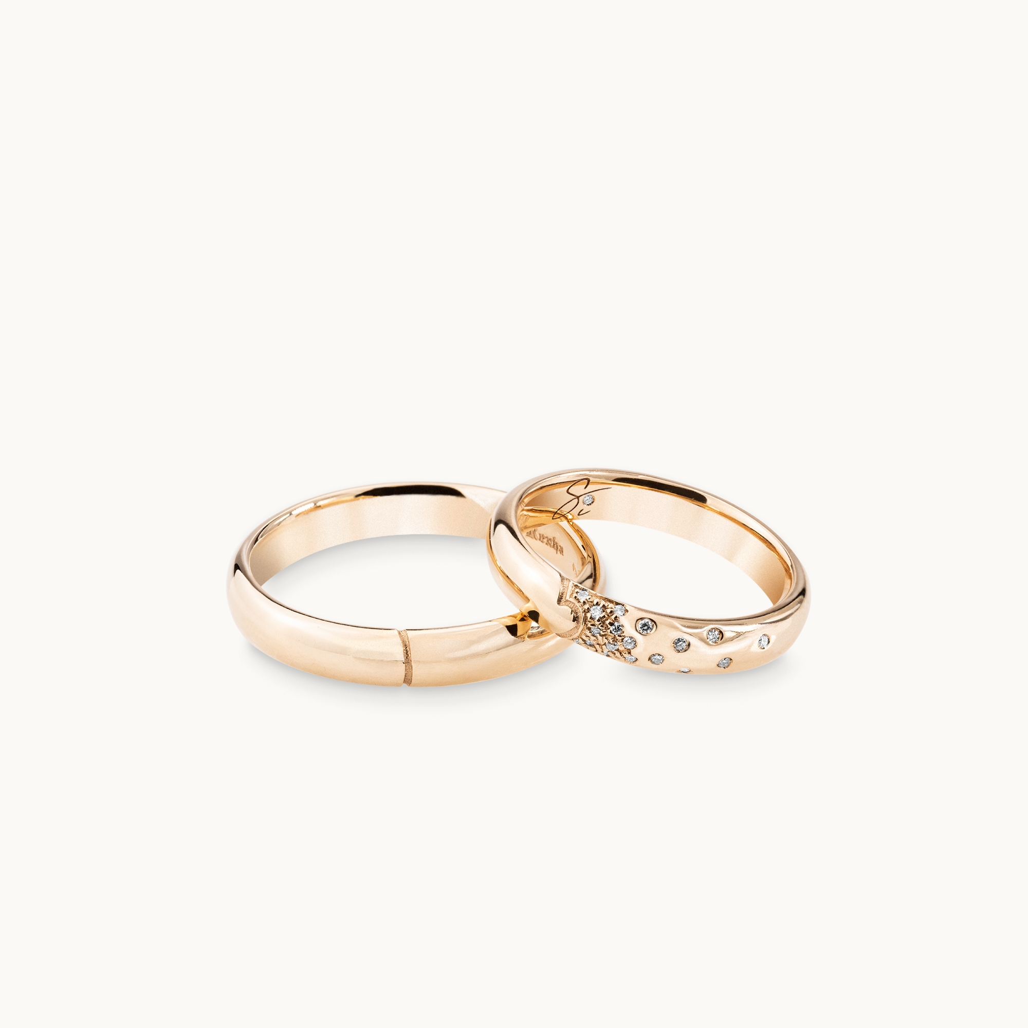 Pollelo Wedding Band Set