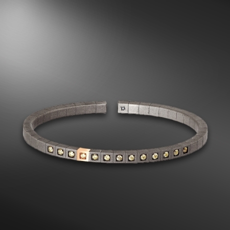 byzylyk mano_0000_SPRBRT13BROWRGBR main