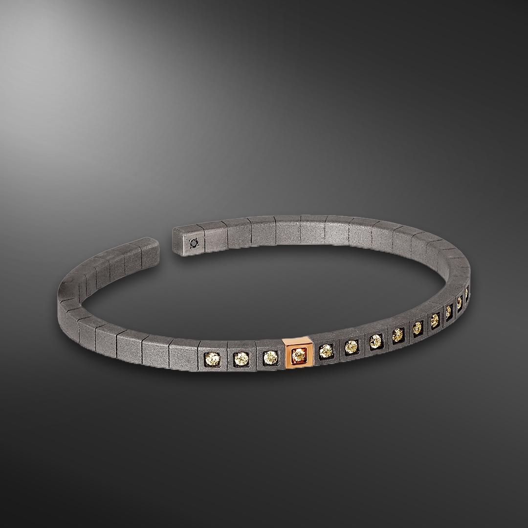 byzylyk mano_0001_SPRBRT13BROWRGBR 1